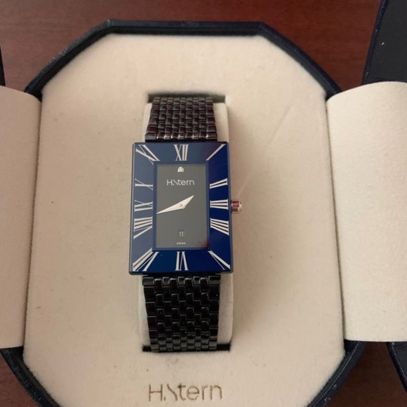 H. Stern Safira Collection Watch - Picture 1 of 6